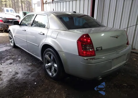 2006 Chrysler 300C from USA, damaged, VIN 2C3LA63H56H247134